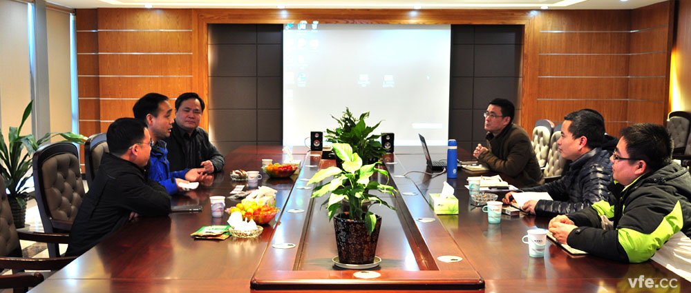 全國電磁計量技術(shù)委員會邵海明秘書長在湖南省計量檢測研究院李慶先副院長的陪同下，蒞臨銀河電氣指導(dǎo)工作