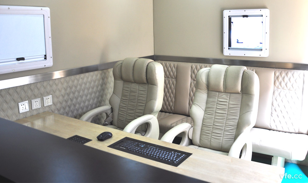 移動(dòng)式高壓電機(jī)能效計(jì)量檢測(cè)平臺(tái)內(nèi)部實(shí)景