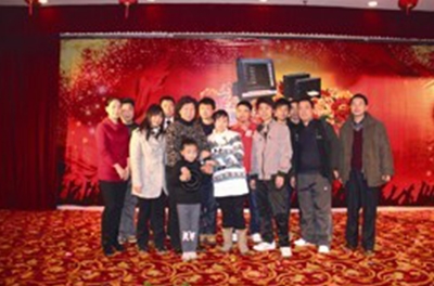 慶祝AnyWay寬帶功率傳感器銷(xiāo)售超2000臺(tái)文藝匯演